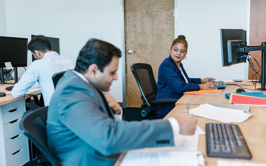 Build Wealth and Lifestyle: A White-Collar Financial Services Franchise with High Margins and No Weekends